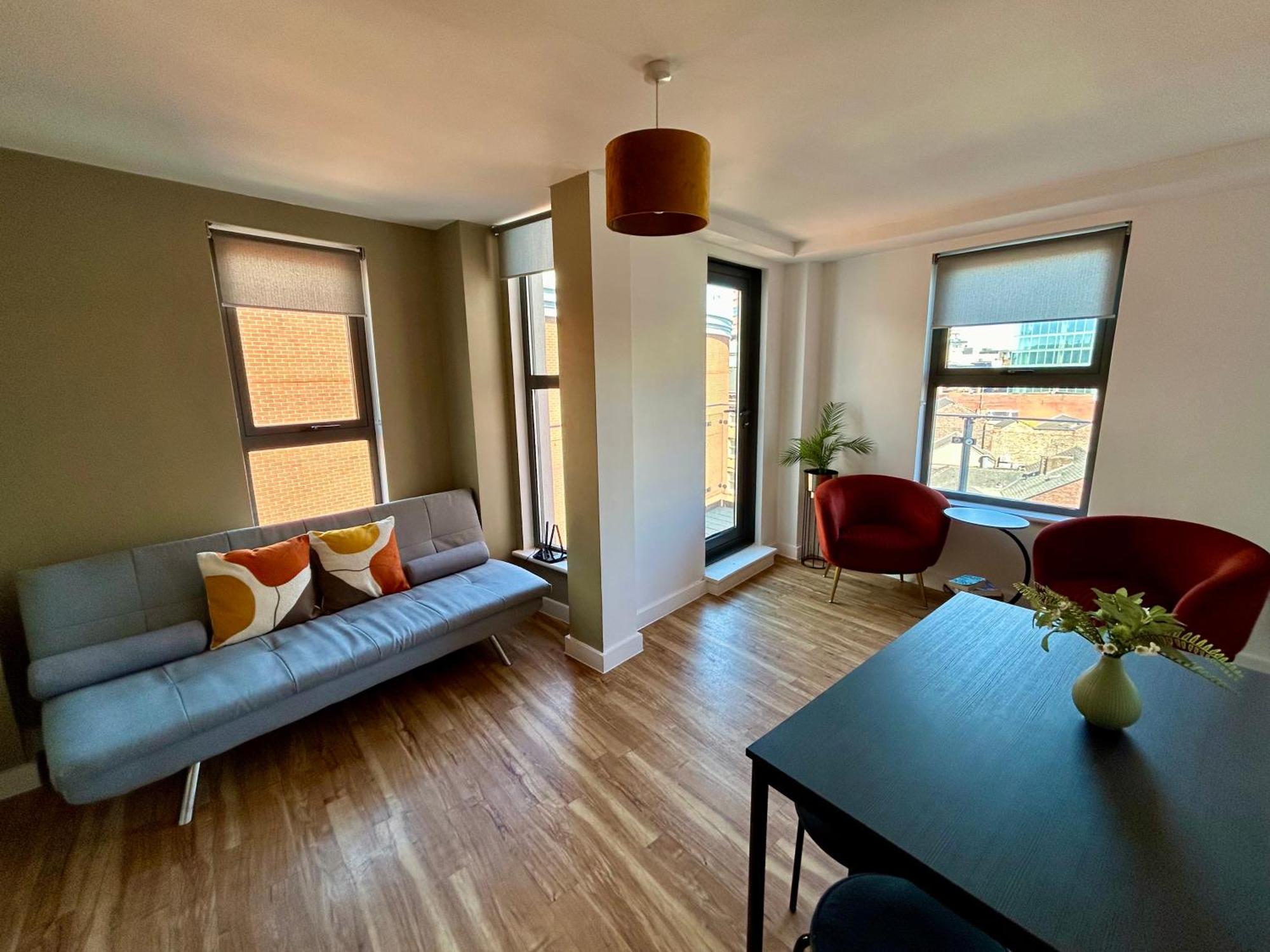 Centre 2 Bed With A Balcony * Manchester